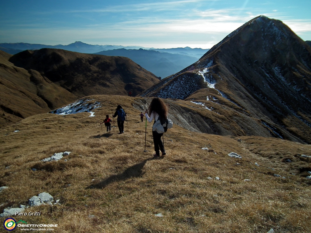 48 per scendere al colletto di salita a Cima Camplano.JPG